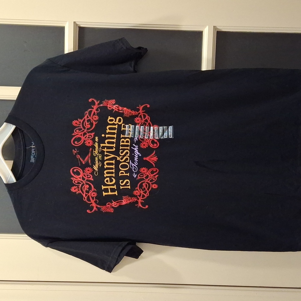 3FORTY'S "HENNYTHING IS POSSIBLE TONIGHT" SZ. M, Unisex, 100 %Cotton, NWT...